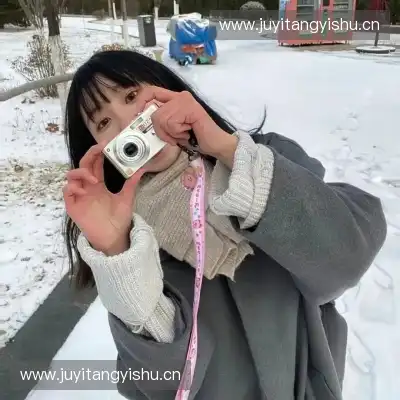 邬女韶
